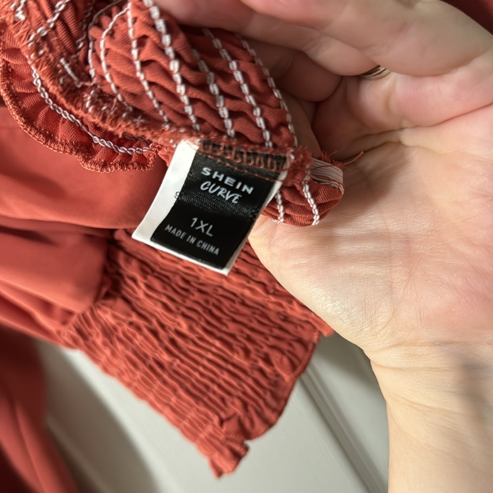 Cropped blouse - Picture 4 of 5